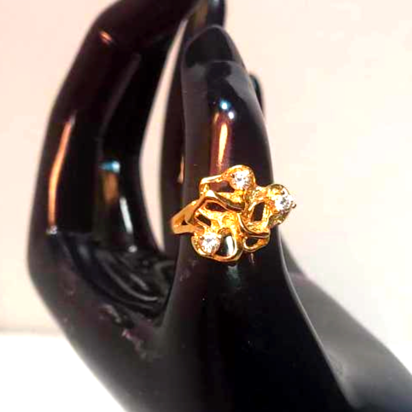 Sweetly Unique Golden Ribbon Rhinestone Ring Size 7 18$